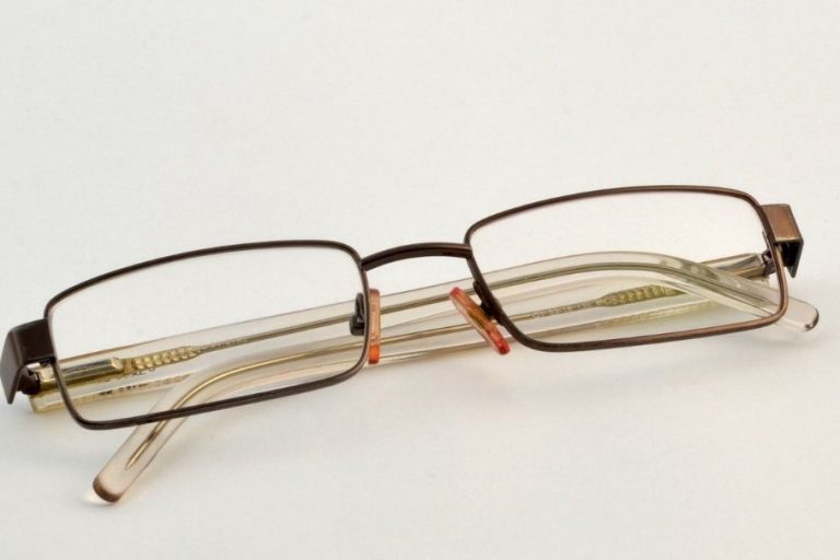Jak często należy zmieniać okulary dziecięce – Klucz do Optymalnego Rozwoju Wzroku u Najmłodszych